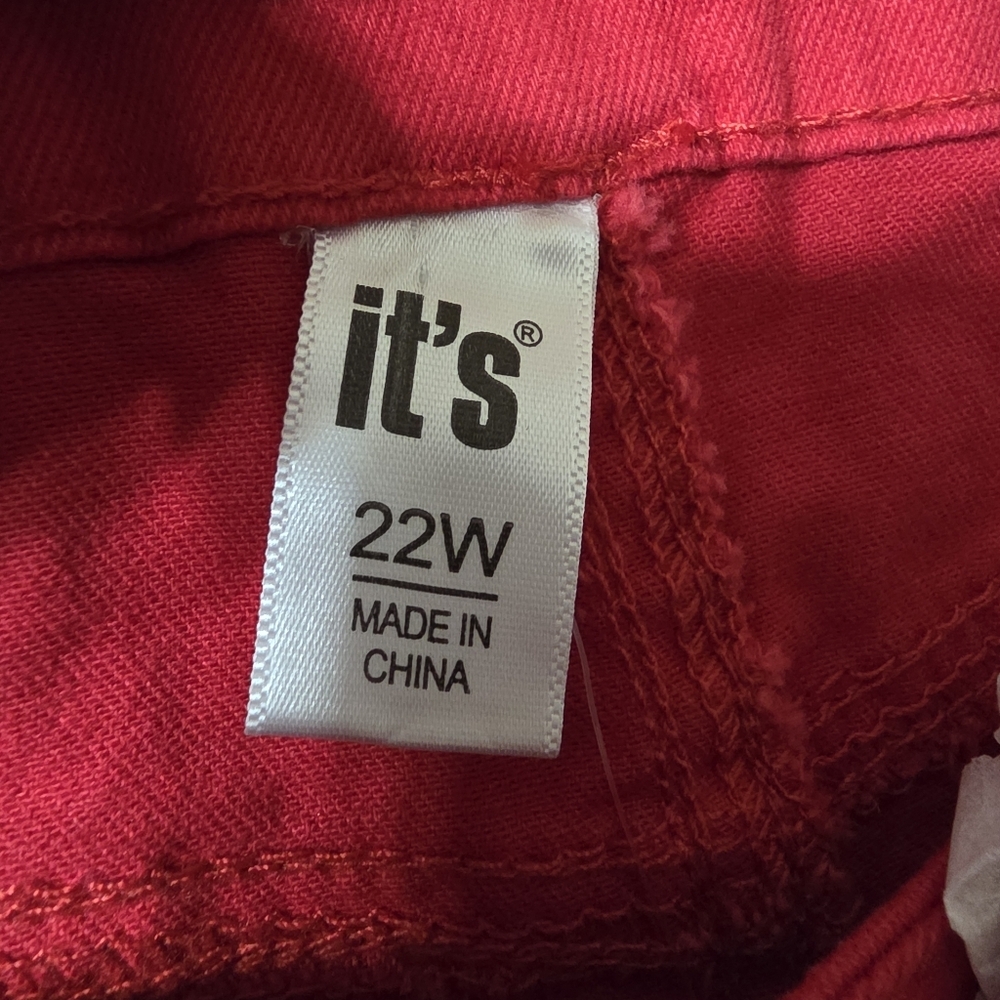New- it's Fashion Women's 22W Pants Crop Red Figure Flattering Stretch Plus Size - Picture 7 of 9